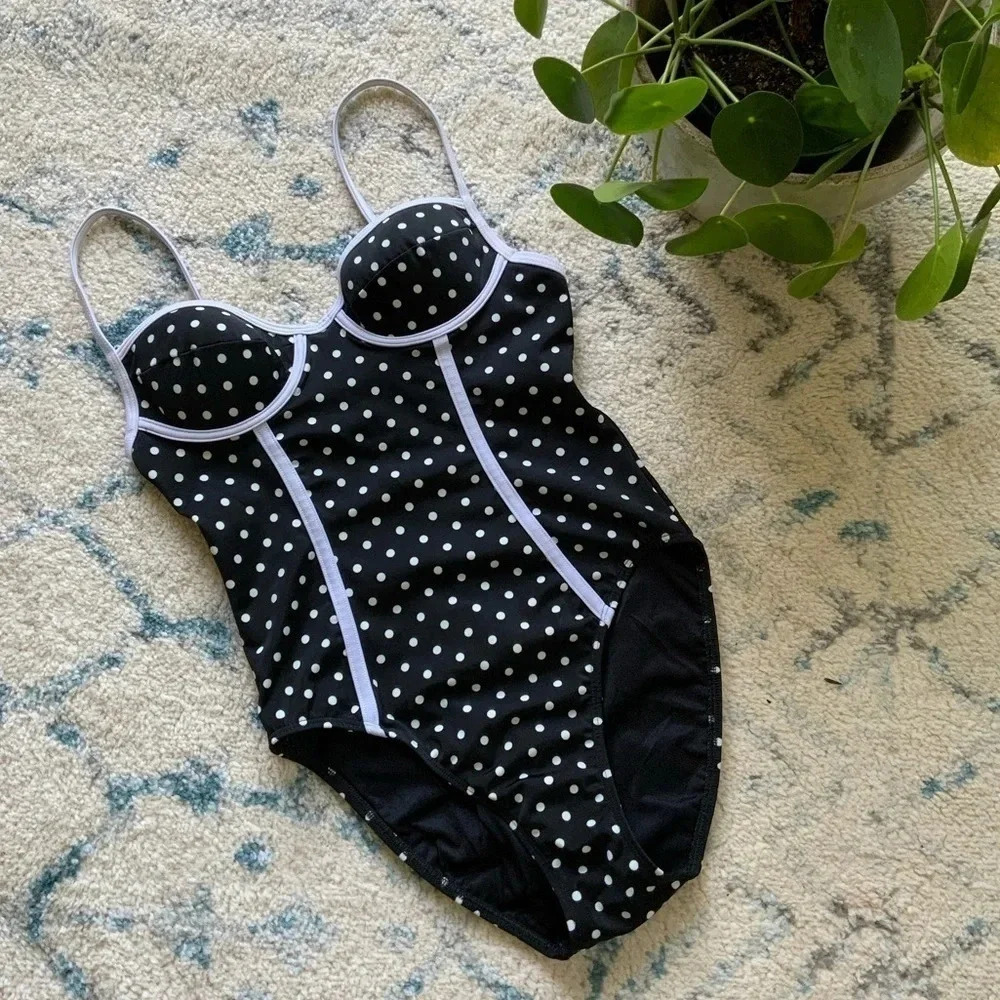 polka dot one-piece swimsuit | size 4 | built in bra - Picture 2 of 6